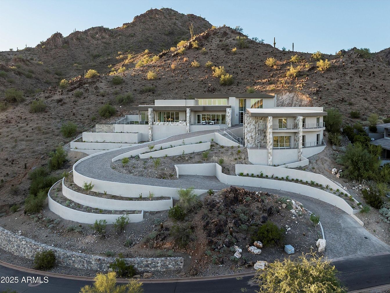 Splendid $11M Hillside Masterpiece in Paradise Valley, Arizona with 180-Degree Views of Camelback Mountain and Resort-Style Amenities
