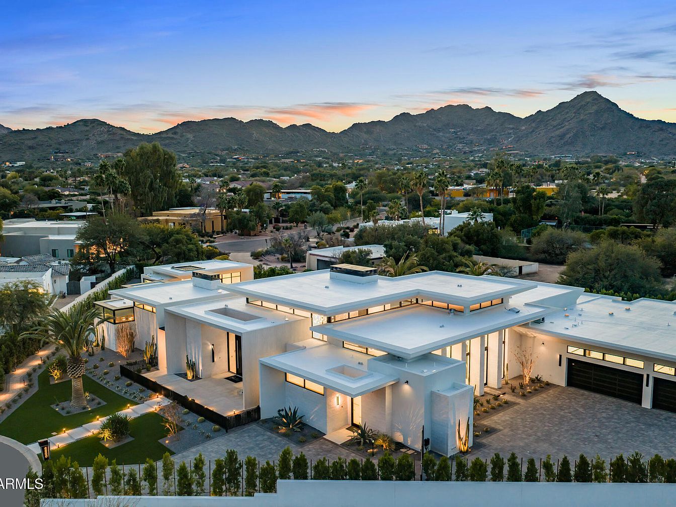 $25M Renowned Drewett Works Masterpiece in Paradise Valley, Arizona, Nestled in a Cul-de-Sac with Breathtaking Mountain Views