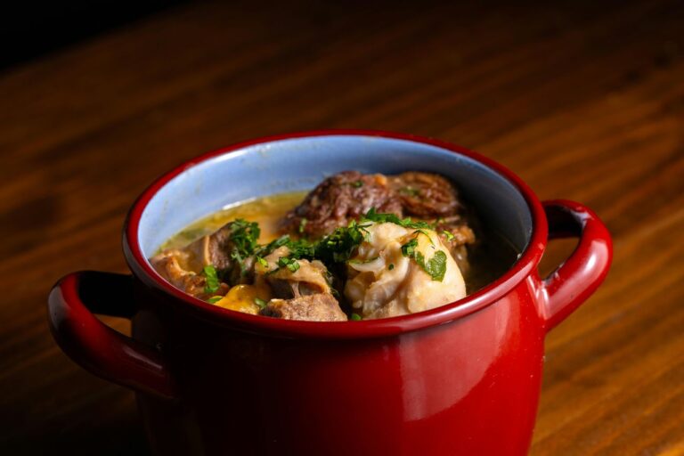 5 Irresistible Slow-Cooker Recipes to Try Today