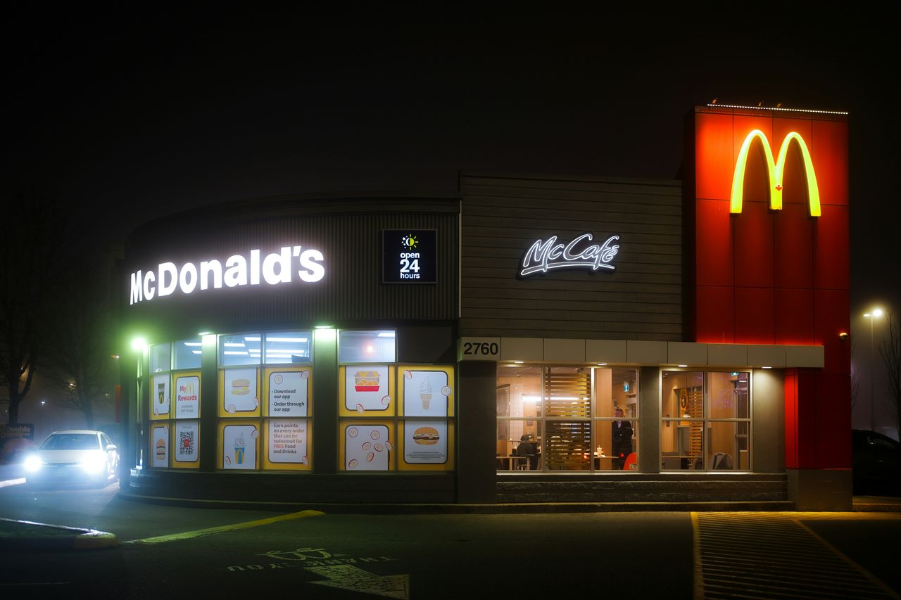 Why Chain Restaurants Tastes Noticeably Different Depending on Which State You Are In