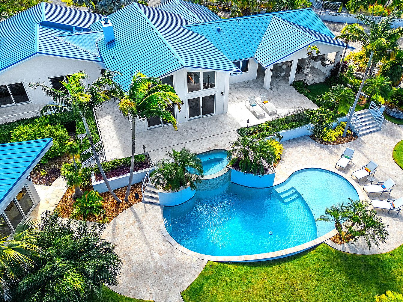 $6M Casa De Artista Luxury Estate in Marathon, Florida with Expansive Waterfront Views, Exquisite Renovations, and an Artist Studio