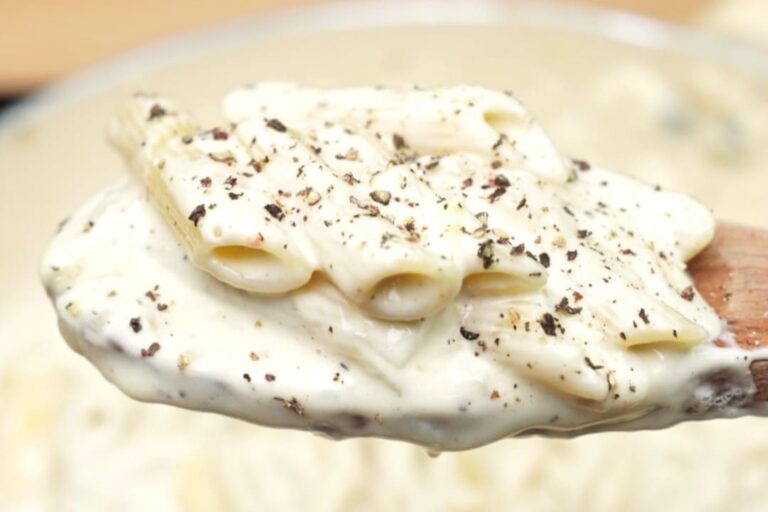 Creamy Garlic Parmesan Penne Freezer Meal Prep