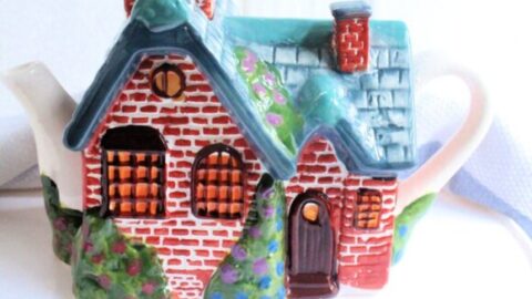 Image for Cottage Tea Pot