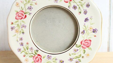 Image for Round Floral Picture Frame